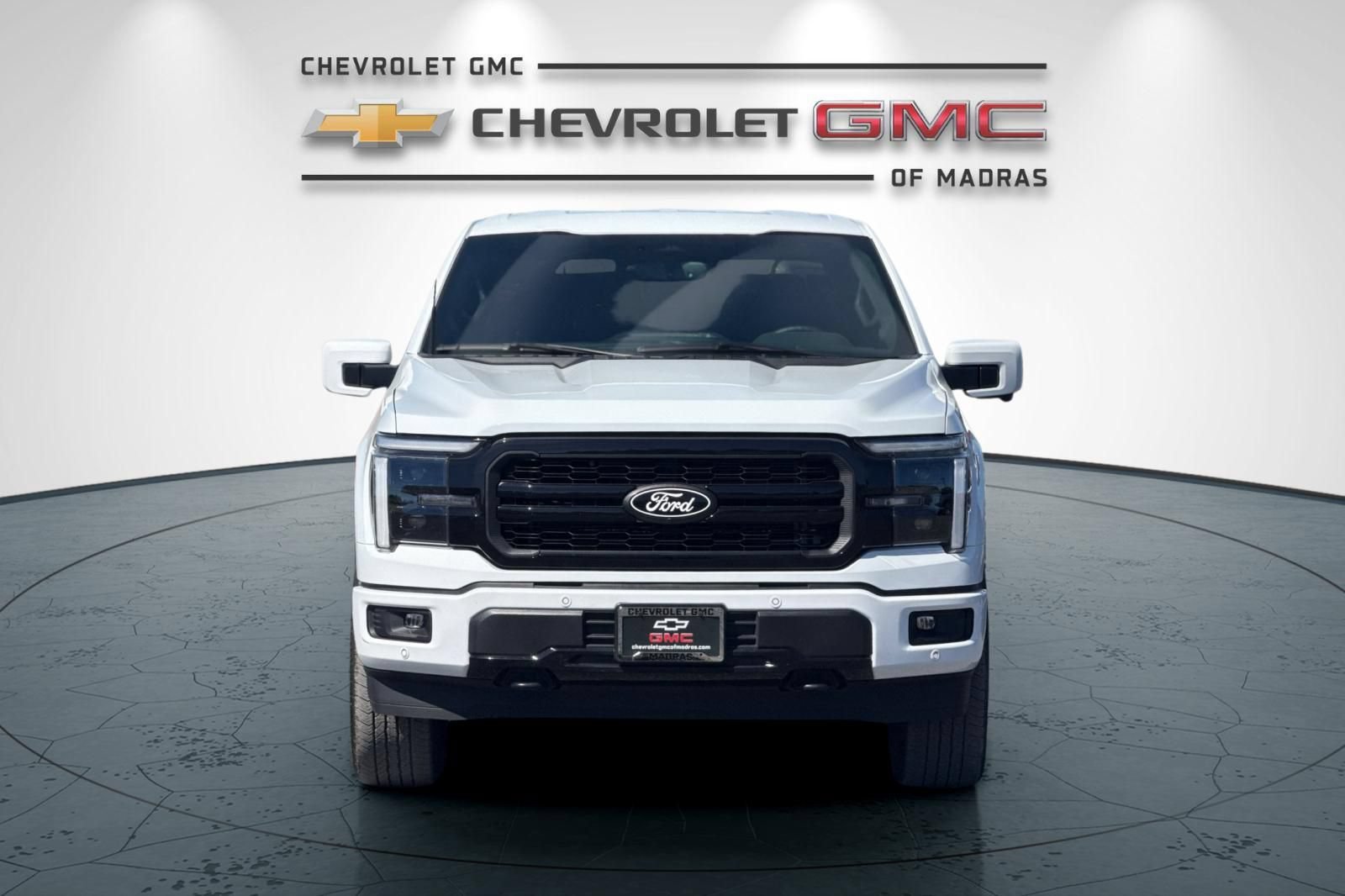 Used 2025 Ford F150 Lariat w/ Equipment Group 501A Mid AWD/4WD image 8