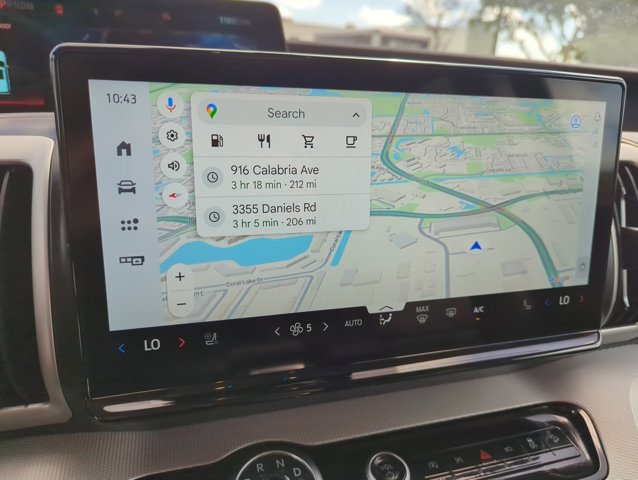 Used 2025 Ford Expedition Active image 14