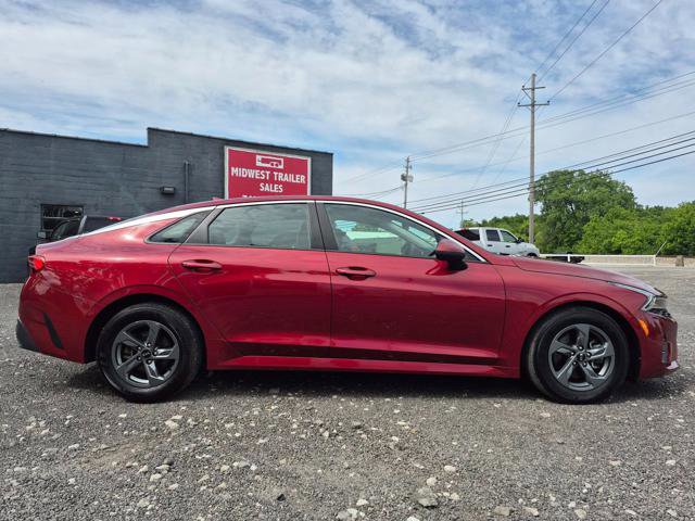 Used 2021 Kia K5 LX FWD image 1