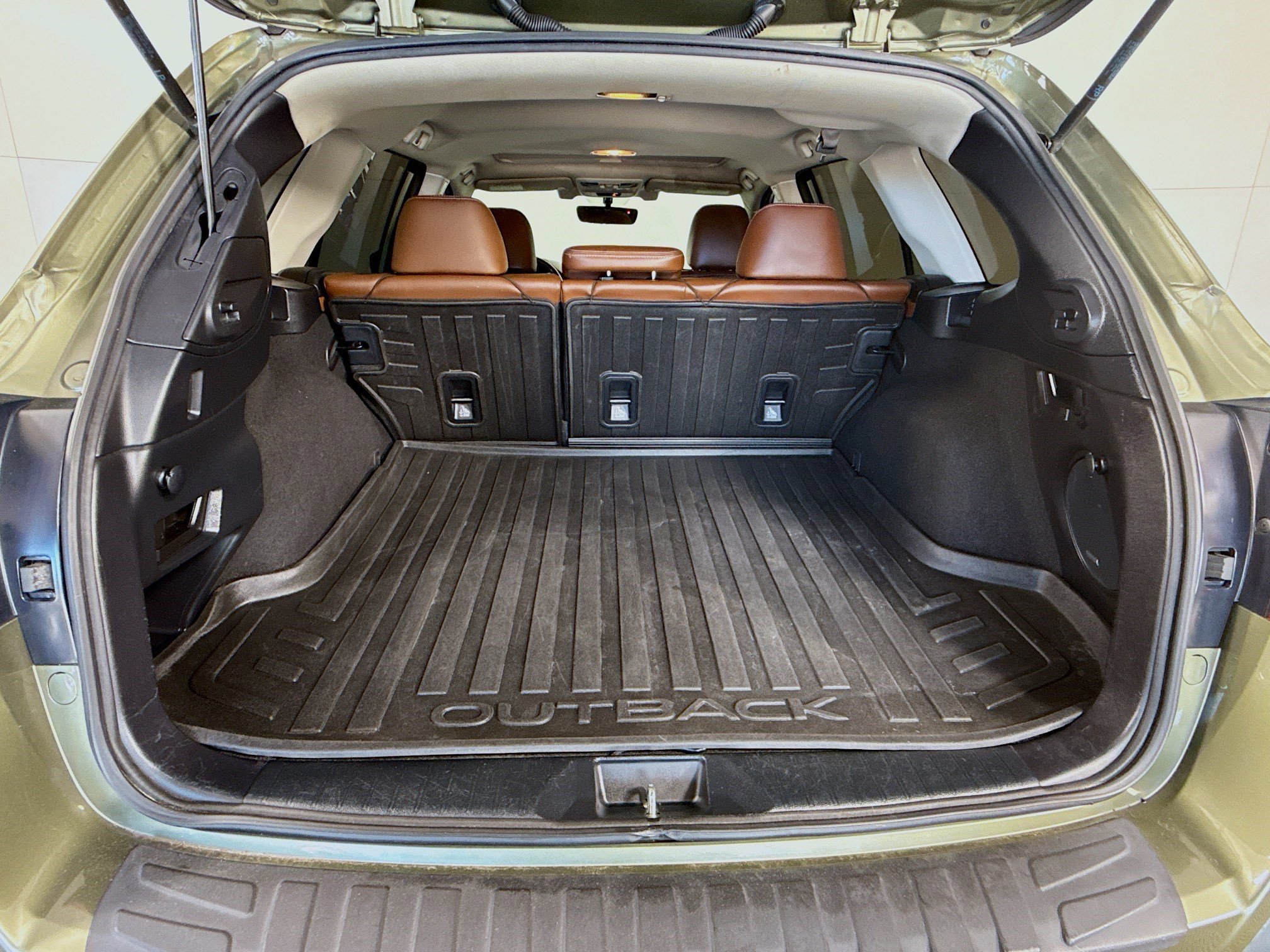 Used 2019 Subaru Outback 2.5i Touring w/ Popular Package #3A image 35