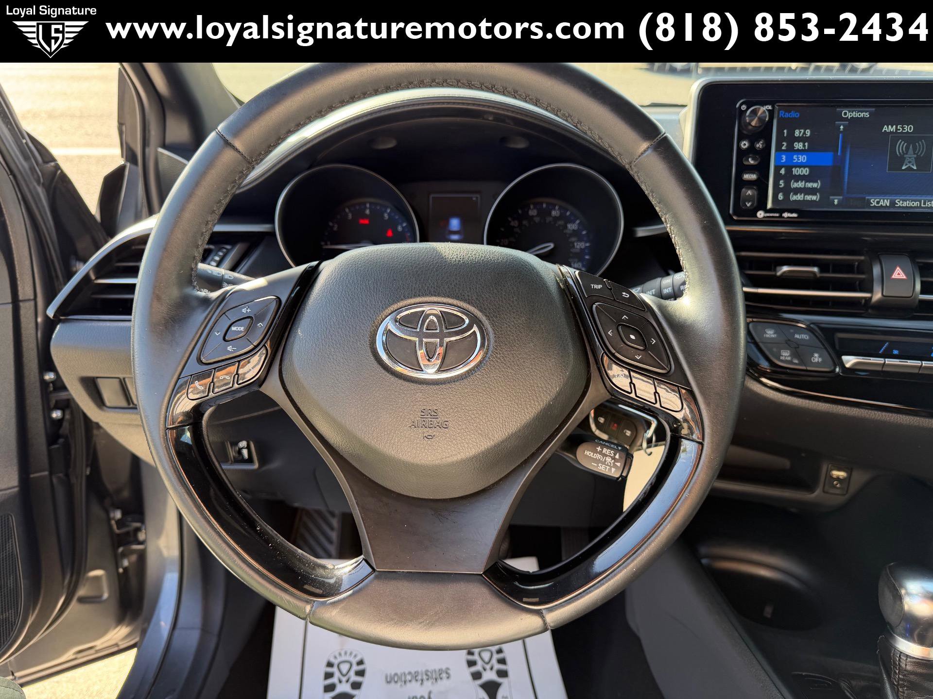 Used 2018 Toyota C-HR XLE image 23