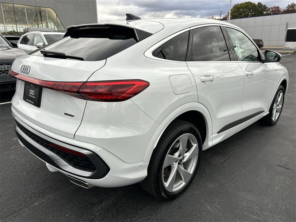 New 2025 Audi Q5 Premium Plus image 8