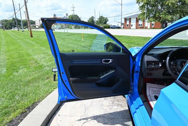Used 2025 Honda Civic Type R image 25