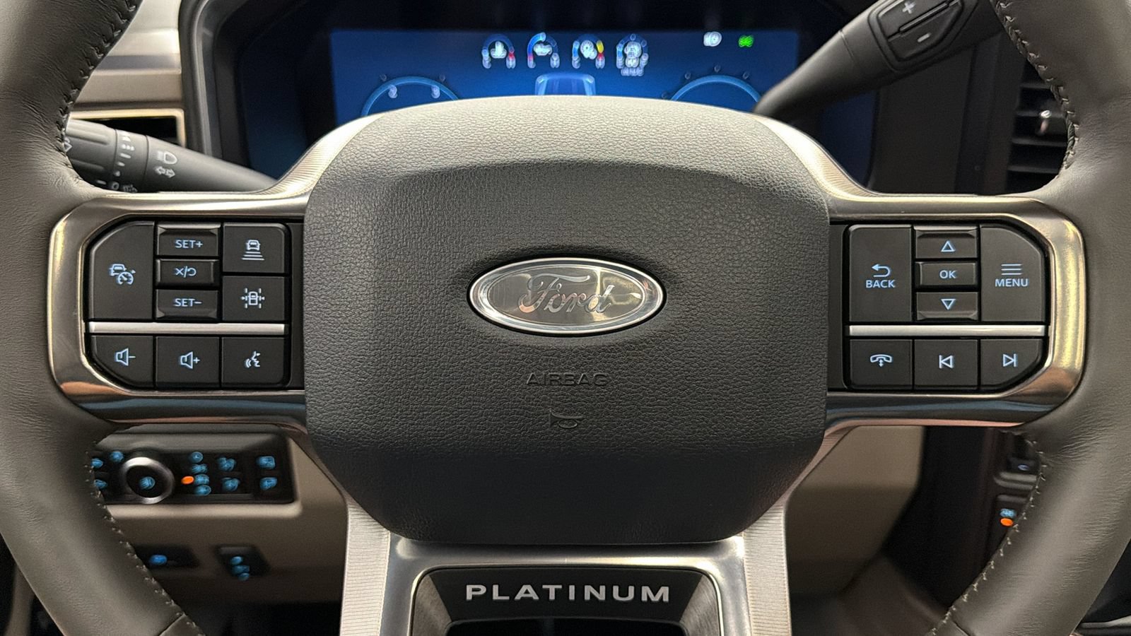 Used 2026 Ford F450 Platinum w/ Platinum Plus Package AWD/4WD image 29