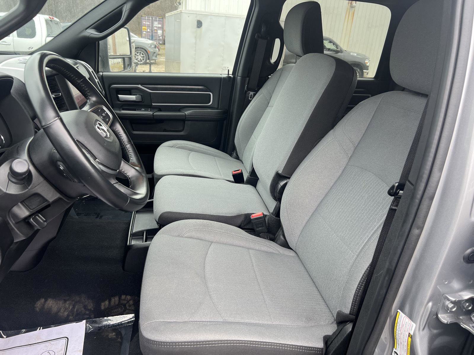 Used 2024 RAM 2500 Big Horn w/ Bed Utility Group image 11