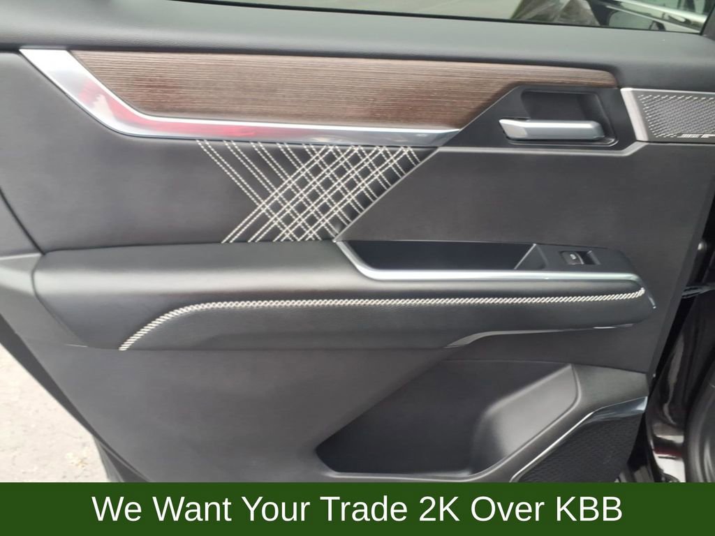 Used 2025 GMC Acadia Denali w/ Super Cruise Package image 27