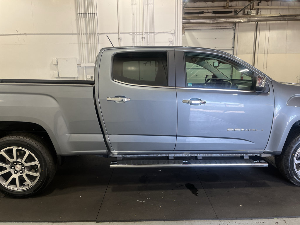 Certified 2022 GMC Canyon Denali AWD/4WD image 9