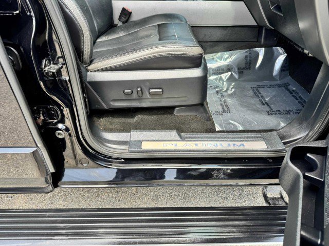 Used 2016 Ford Expedition EL Platinum image 54