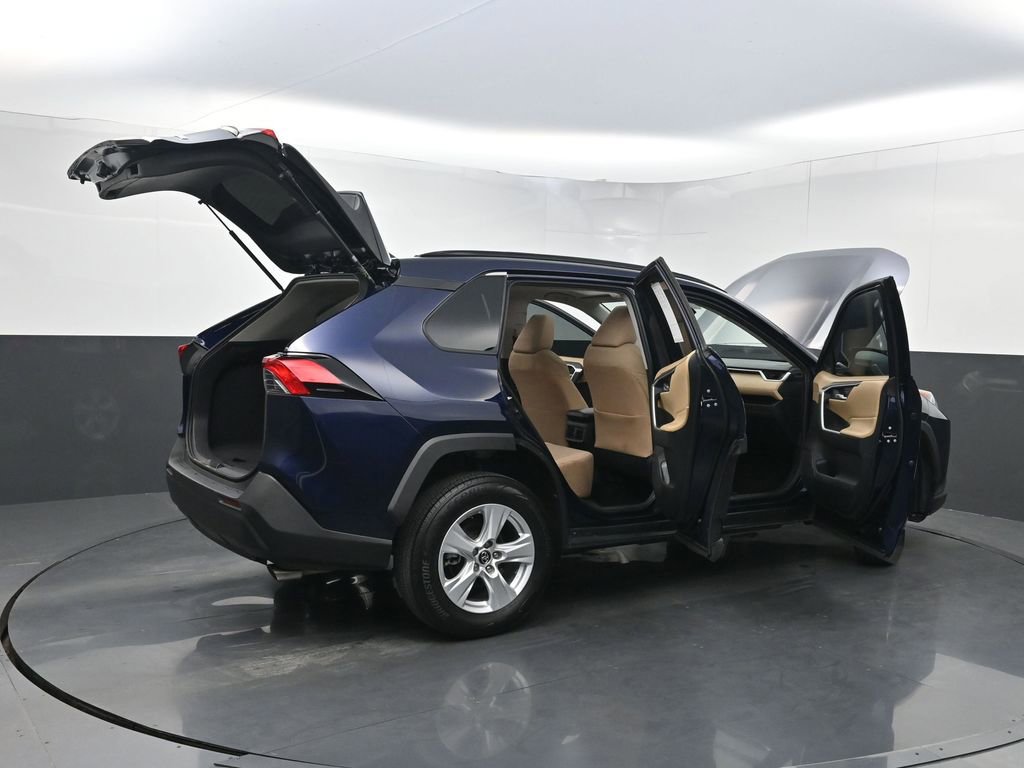 Used 2019 Toyota RAV4 XLE image 37