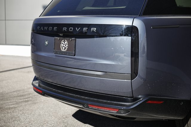 New 2025 Land Rover Range Rover SE image 17