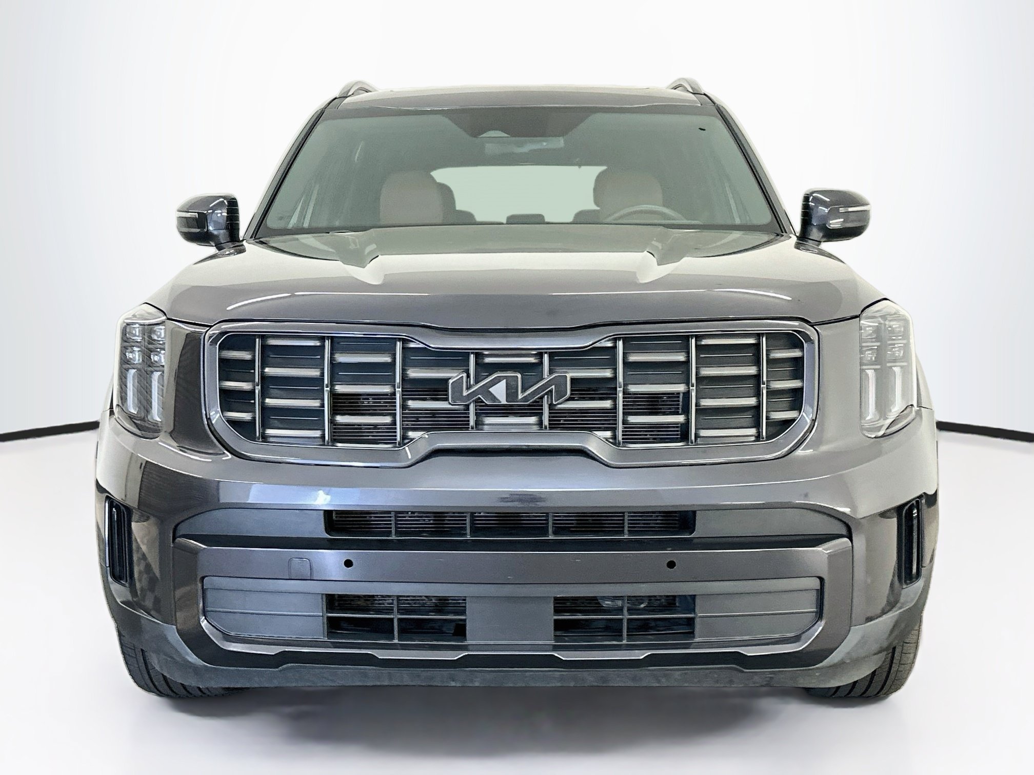 Used 2025 Kia Telluride EX X-Line AWD/4WD image 2