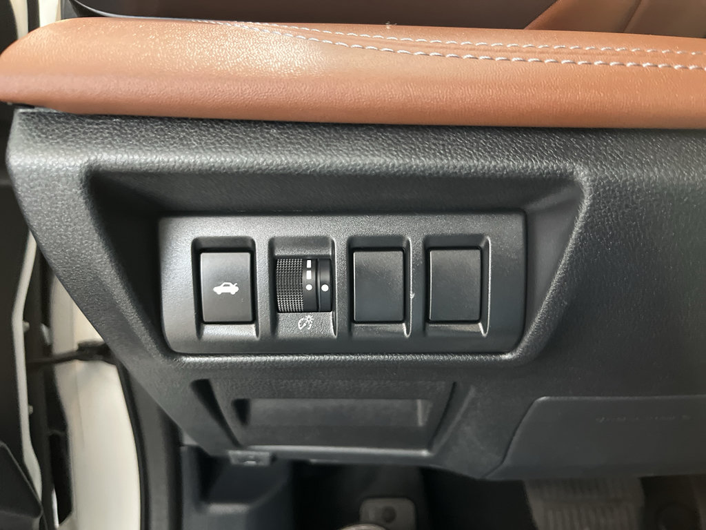 Used 2024 Subaru Legacy Touring XT AWD/4WD image 29