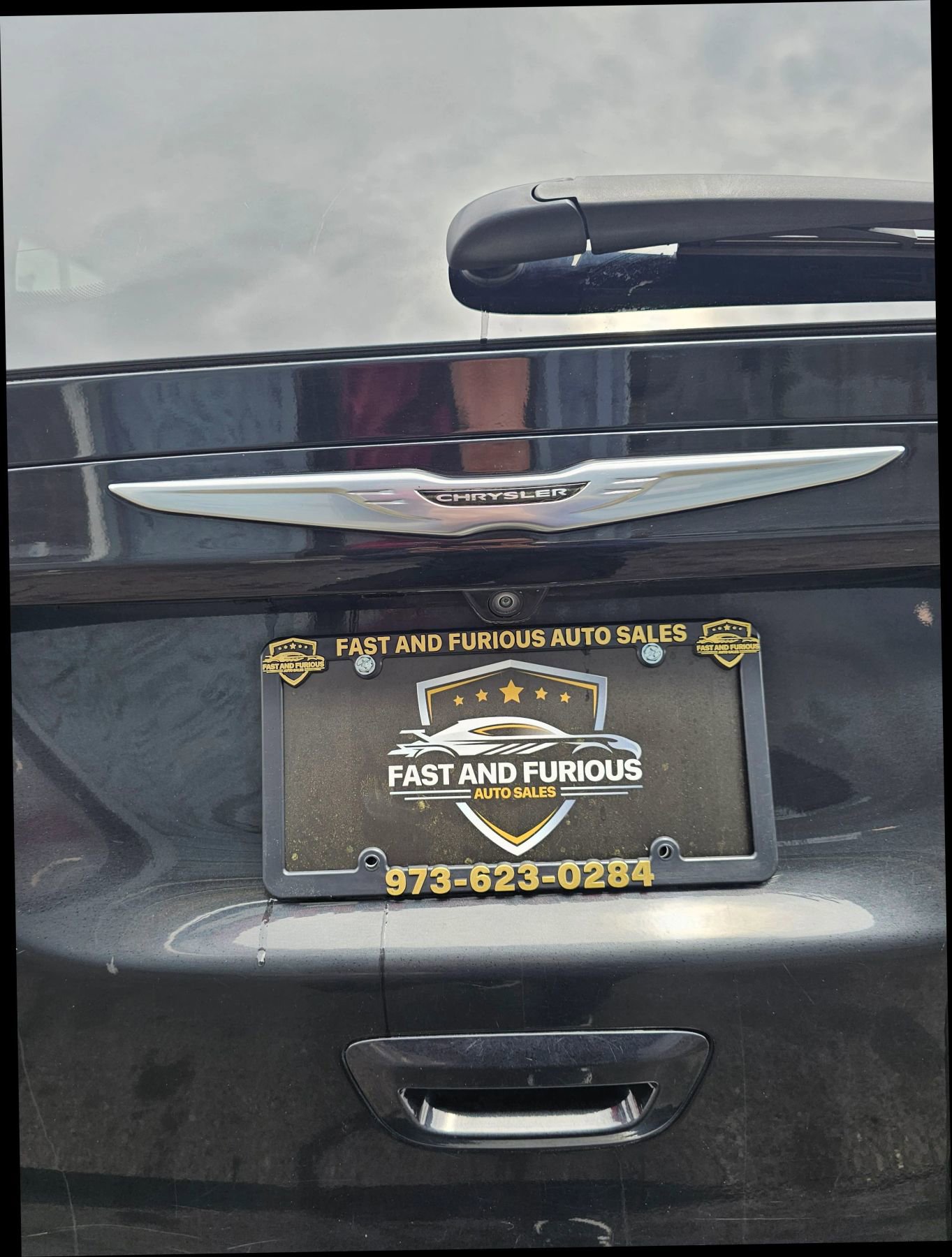 Used 2022 Chrysler Voyager LX FWD image 32