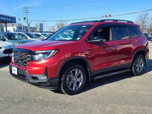 Certified 2025 Honda Passport TrailSport image 1