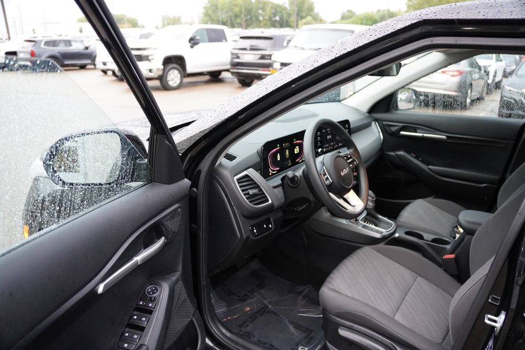 Certified 2024 Kia Seltos LX AWD/4WD image 13