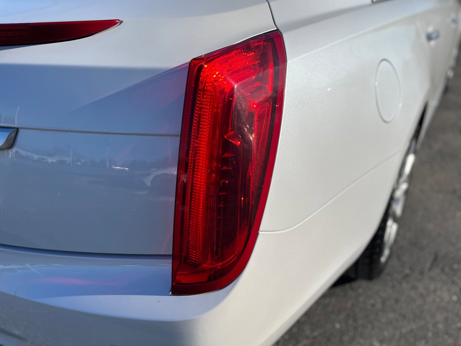 Used 2016 Cadillac XTS Luxury w/ Driver Awareness Package image 5