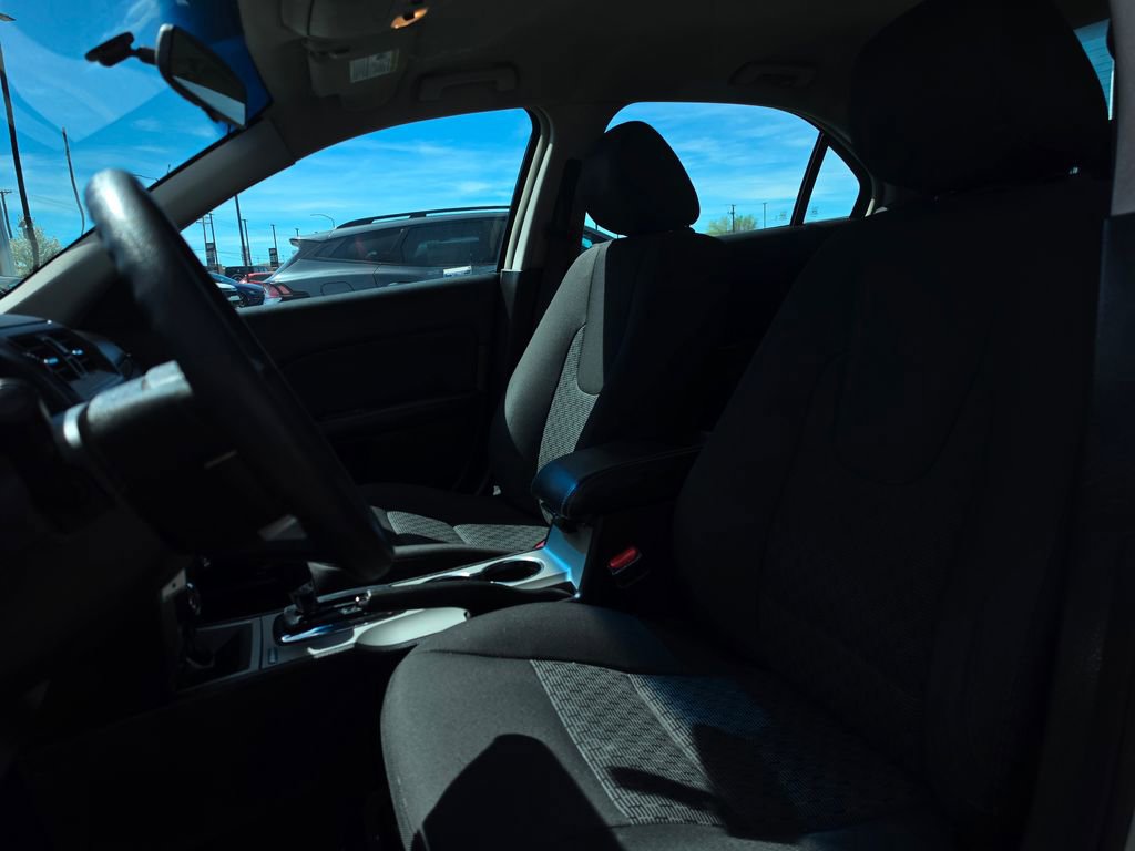 Used 2012 Ford Fusion SE FWD image 10