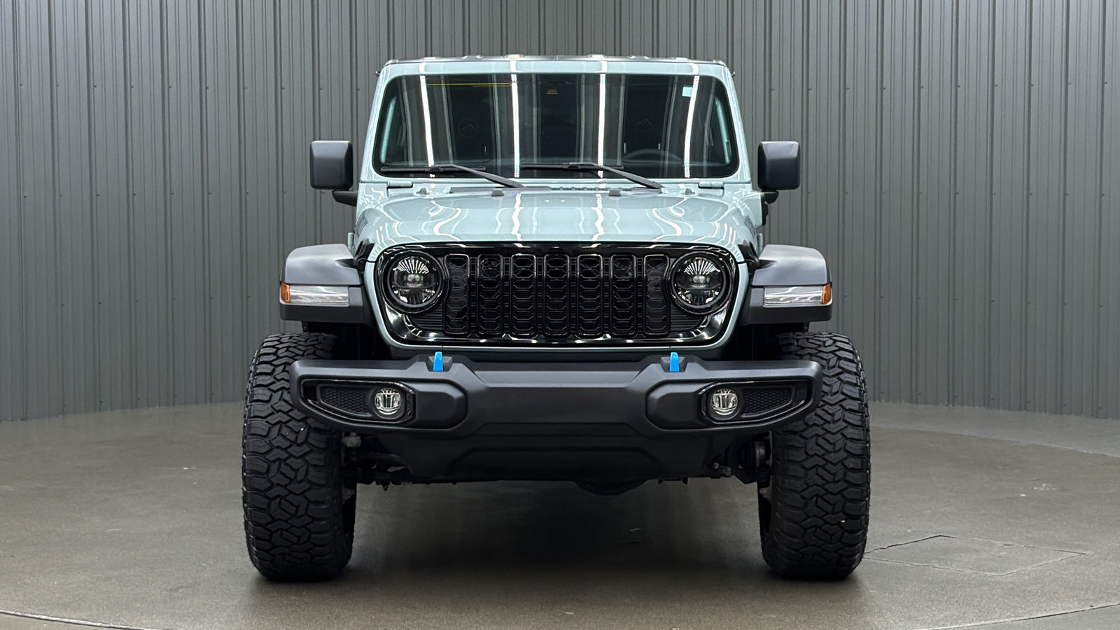 Used 2024 Jeep Wrangler Unlimited AWD/4WD image 8