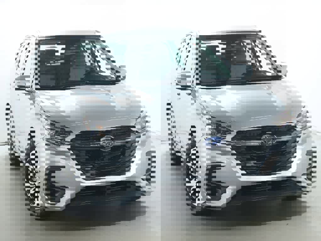 Used 2024 Subaru Legacy Premium image 2