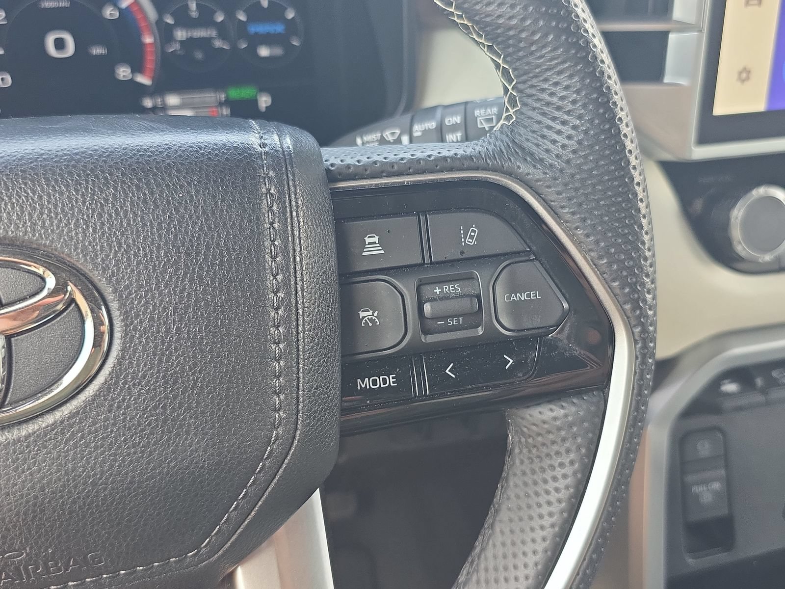 Used 2024 Toyota Sequoia Capstone AWD/4WD image 15