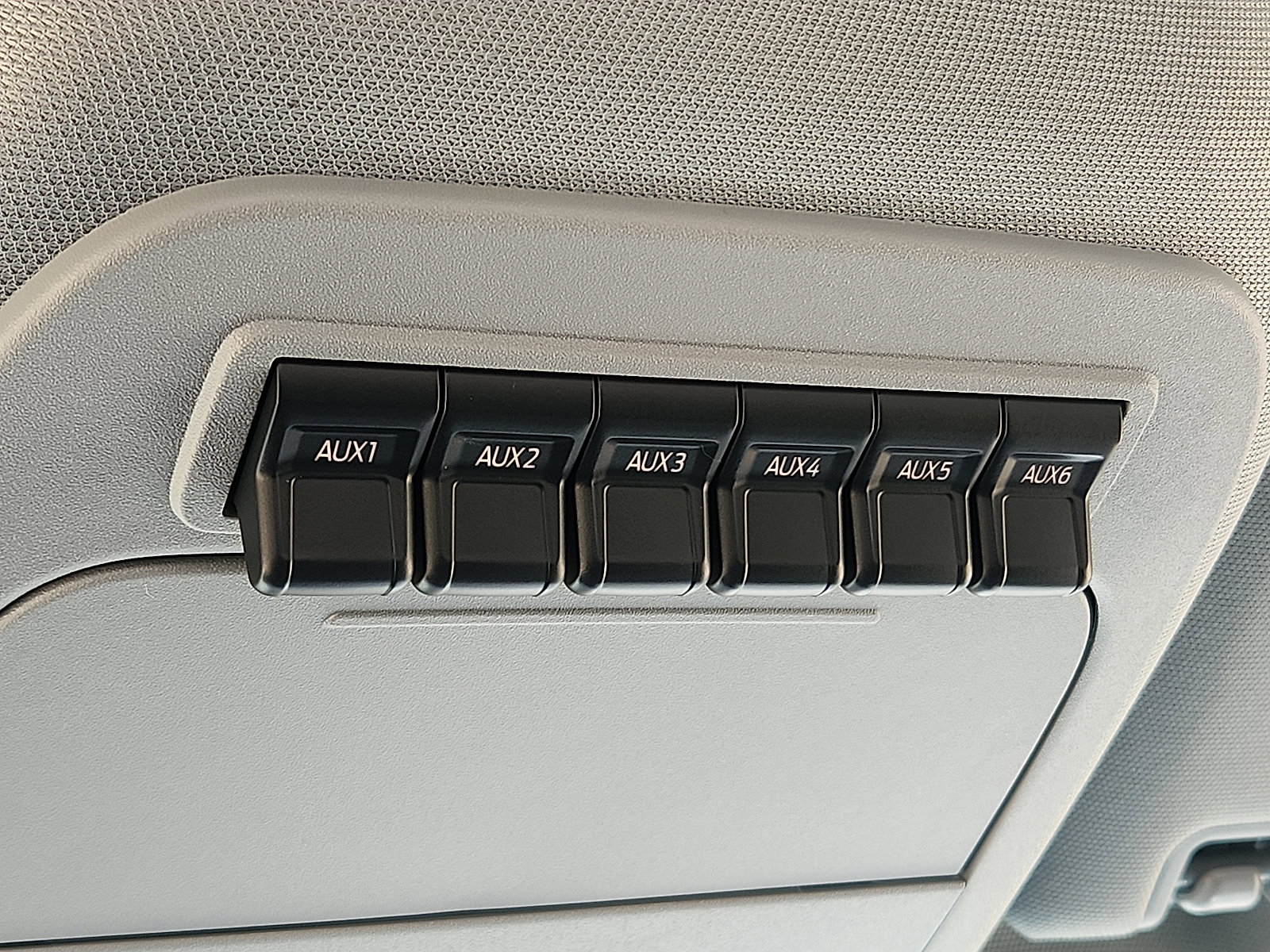 New 2026 Ford F550 4x4 Crew Cab Super Duty image 13