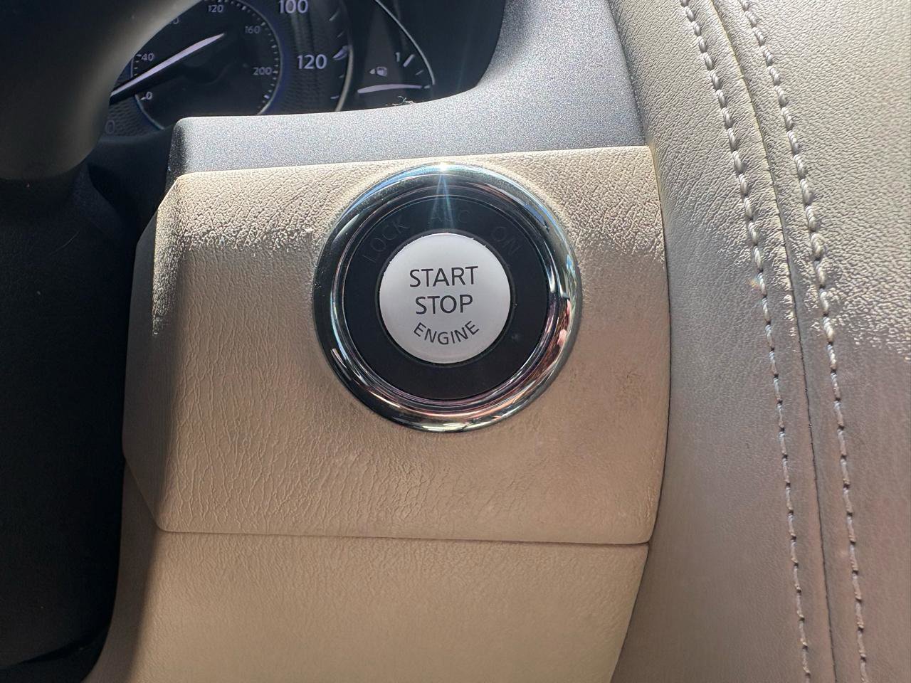 Used 2019 INFINITI QX80 Luxe w/ 22" Wheel Package RWD image 17