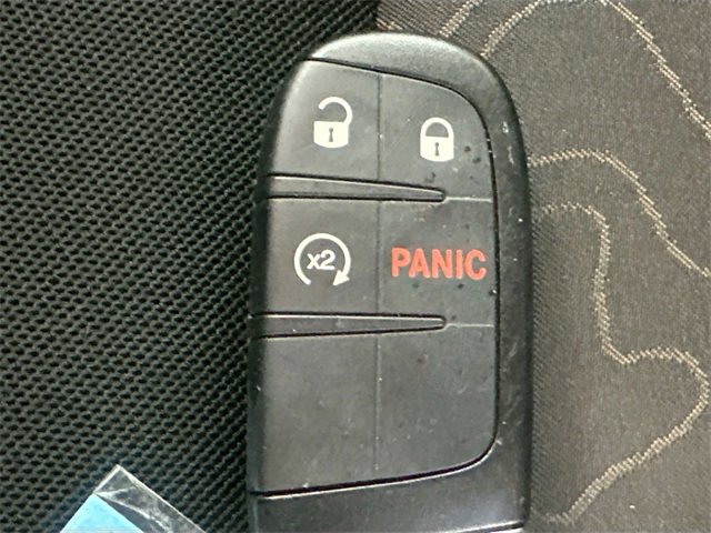 Used 2023 Jeep Renegade Latitude image 17