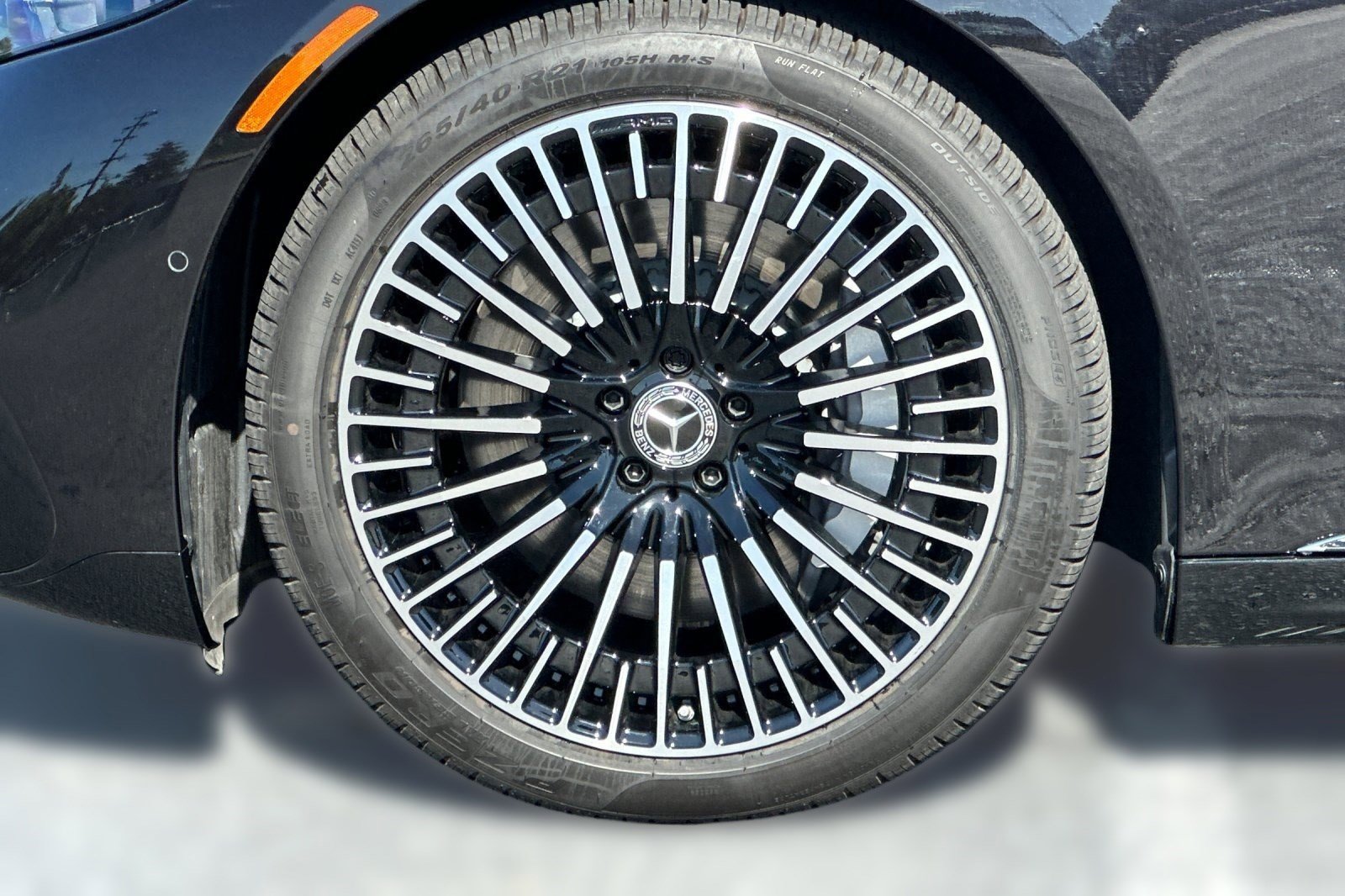 Certified 2023 Mercedes-Benz EQS 580 4MATIC Sedan image 11