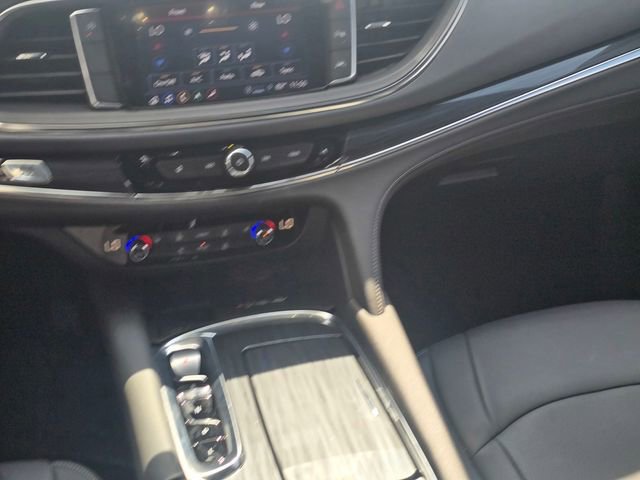 Used 2024 Buick Enclave Essence w/ Sound and Sites Package image 18