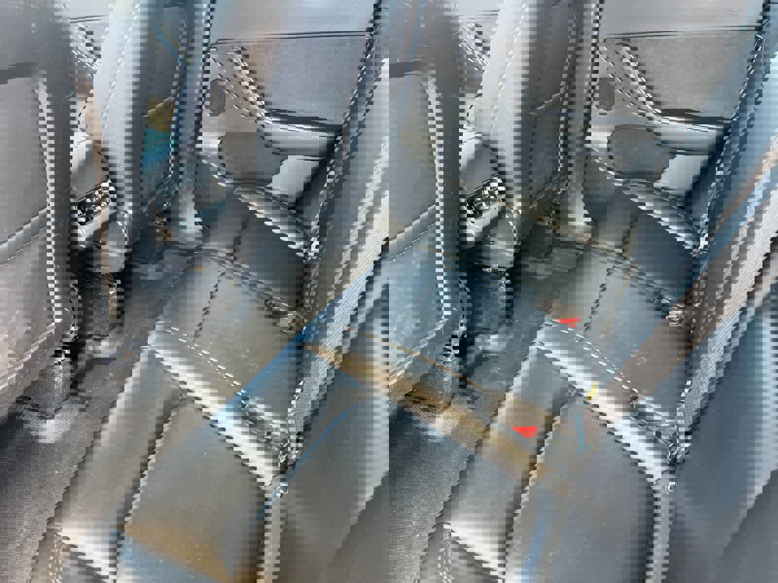 Used 2021 Tesla Model Y Long Range image 5