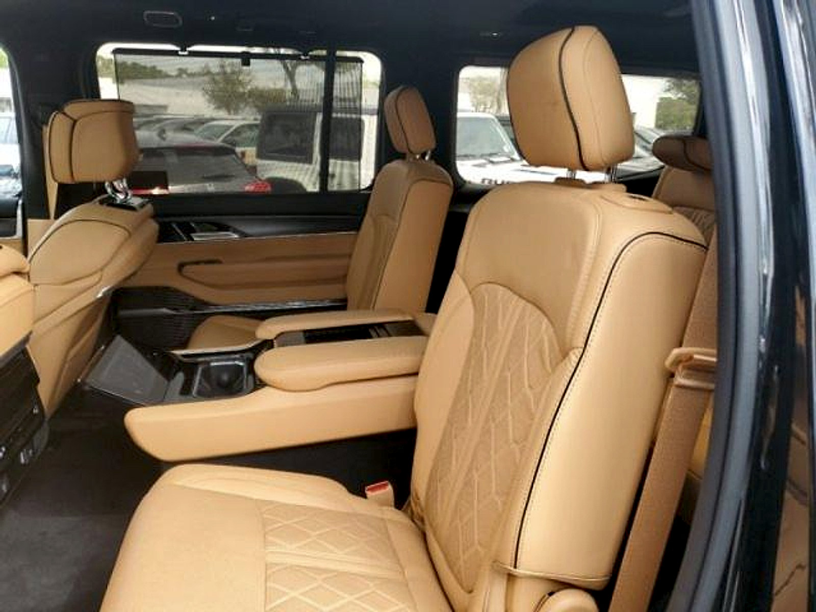 New 2023 Jeep Grand Wagoneer Series III w/ Quick Order Packagew 28T AWD/4WD image 11