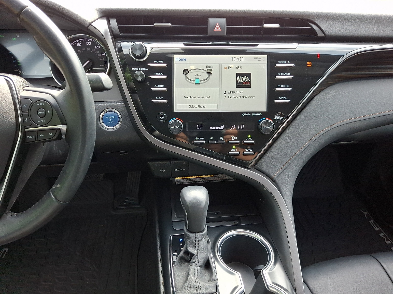 Used 2020 Toyota Camry XLE FWD image 15