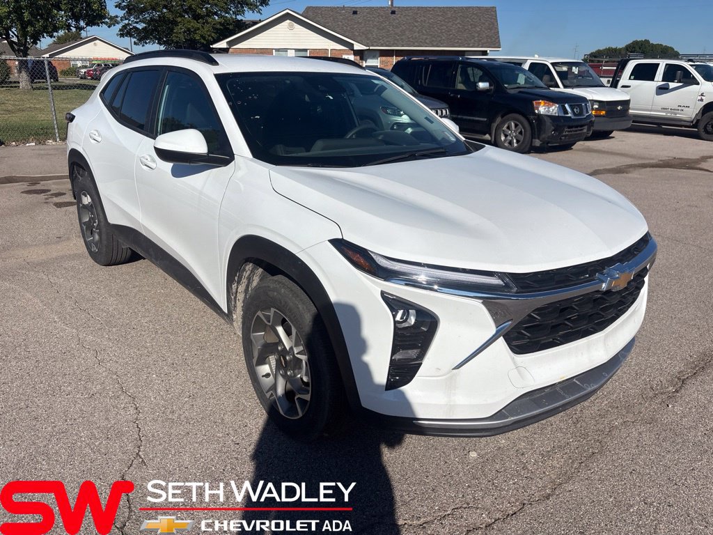 Used 2026 Chevrolet Trax LT