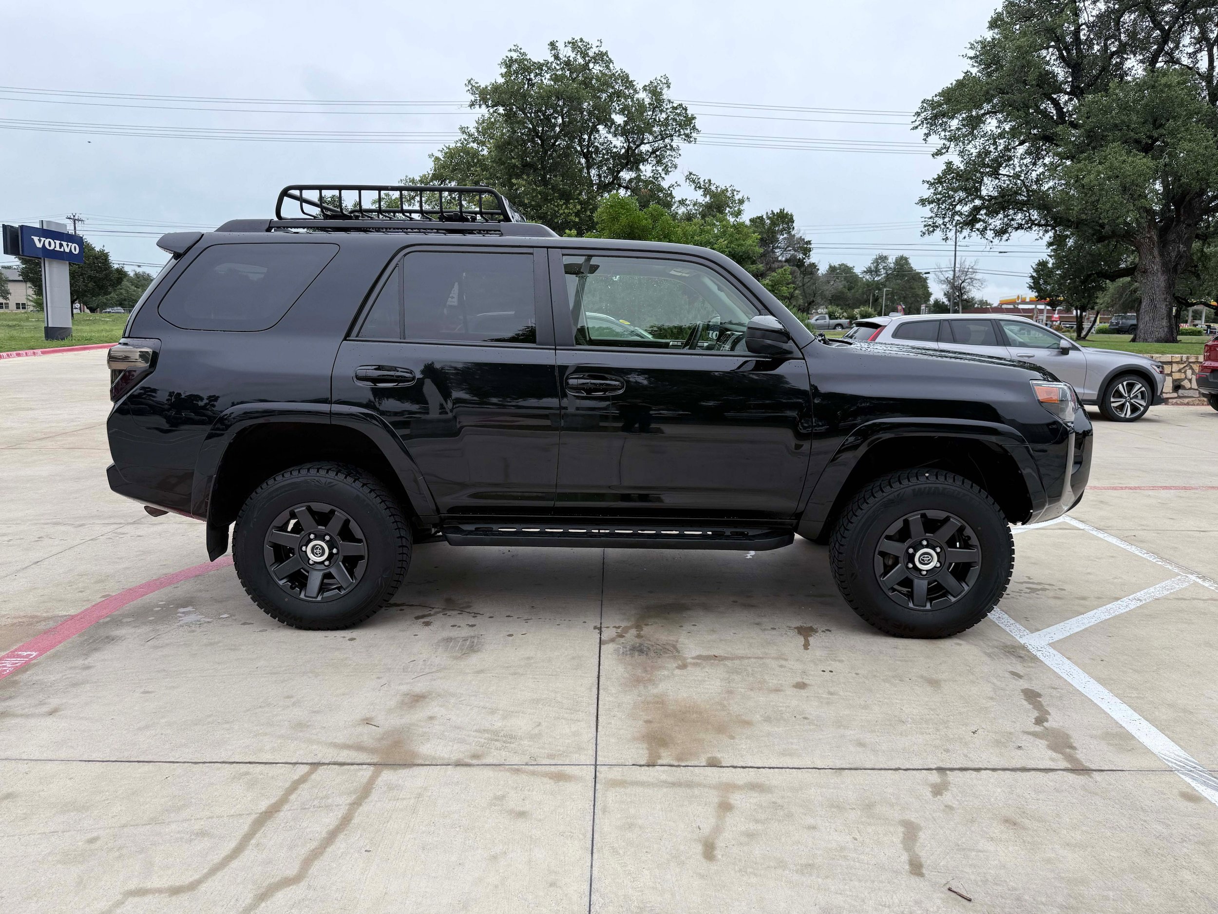 Used 2022 Toyota 4Runner Trail Special Edition AWD/4WD image 6