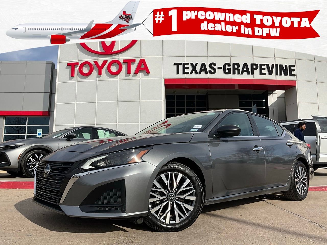 Used 2025 Nissan Altima 2.5 SV image 1