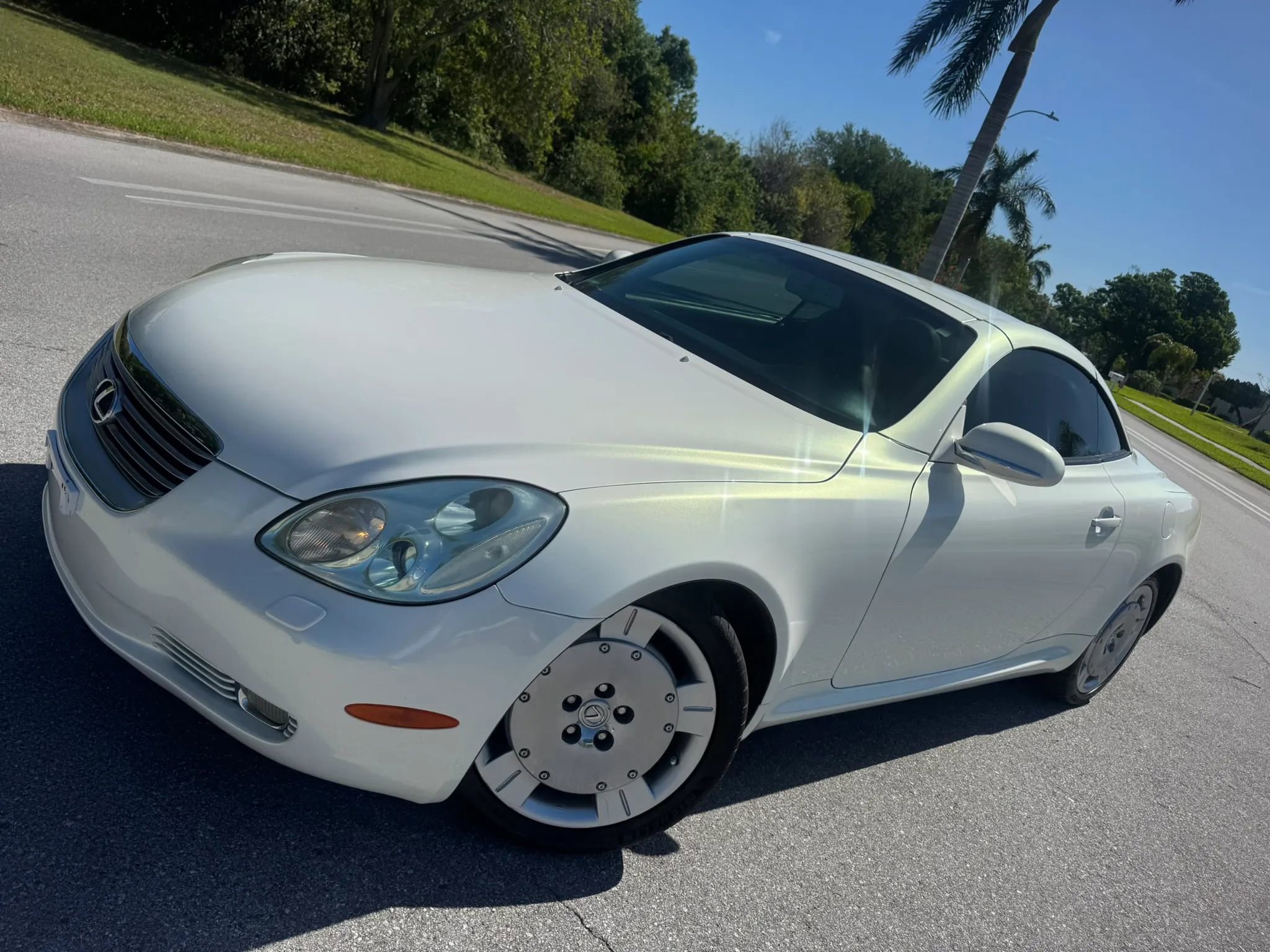 Used 2003 Lexus SC 430 Convertible image 17