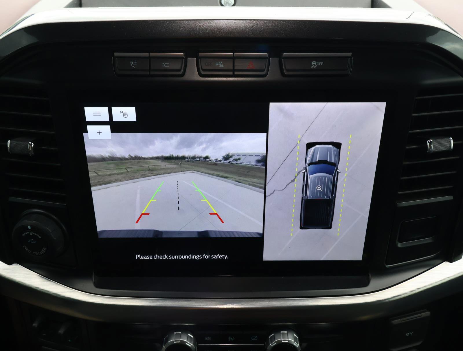 Used 2021 Ford F150 Lariat w/ Max Trailer Tow Package image 31