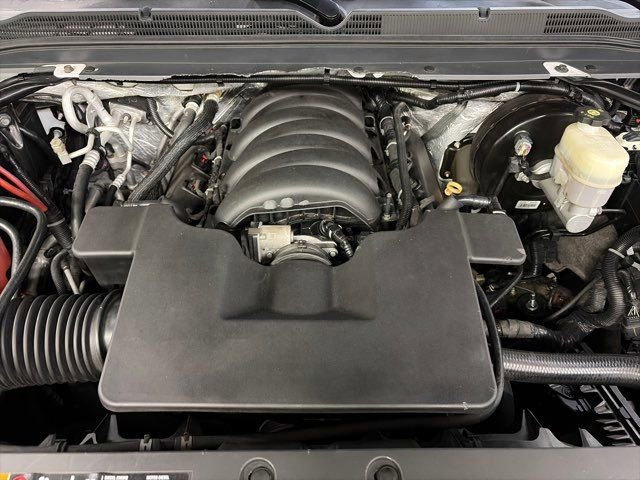 Used 2018 Chevrolet Tahoe Premier AWD/4WD image 41