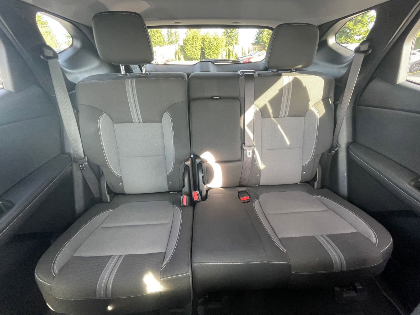 Used 2025 Chevrolet Blazer LT image 33