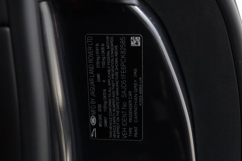 Used 2023 Jaguar F-TYPE R image 28