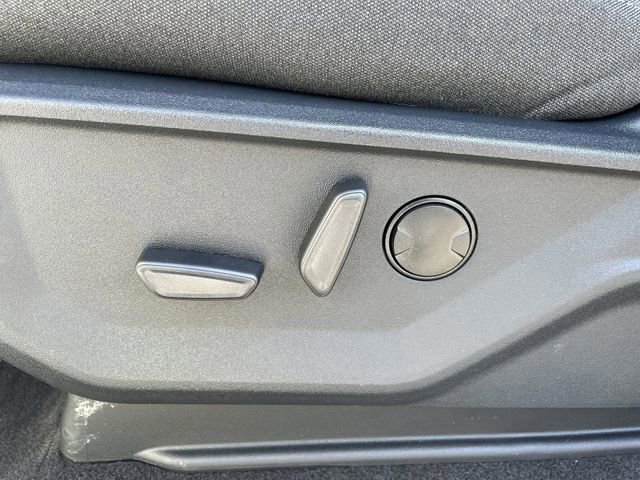 New 2025 Ford F150 XLT w/ Equipment Group 303A High image 34