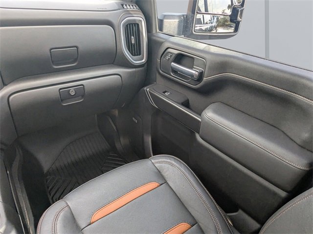 Used 2021 GMC Sierra 2500 AT4 w/ AT4 Premium Plus Package image 17