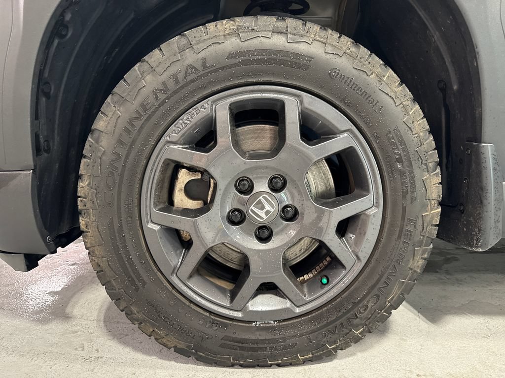 Used 2023 Honda Pilot TrailSport image 48