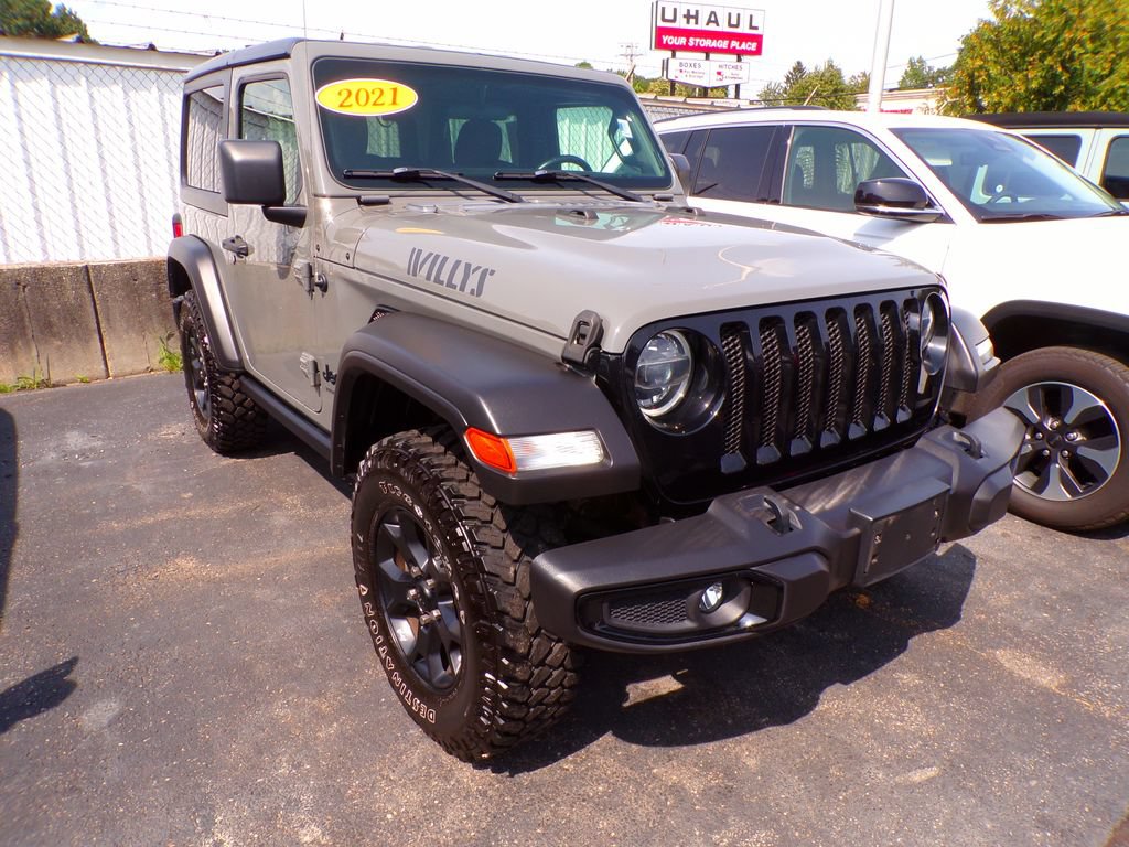 Used 2021 Jeep Wrangler Sport AWD/4WD image 3