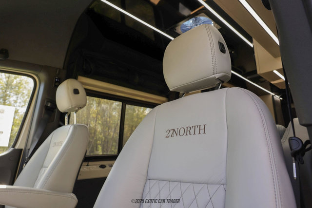 Used 2025 Mercedes-Benz Sprinter 2500 image 48
