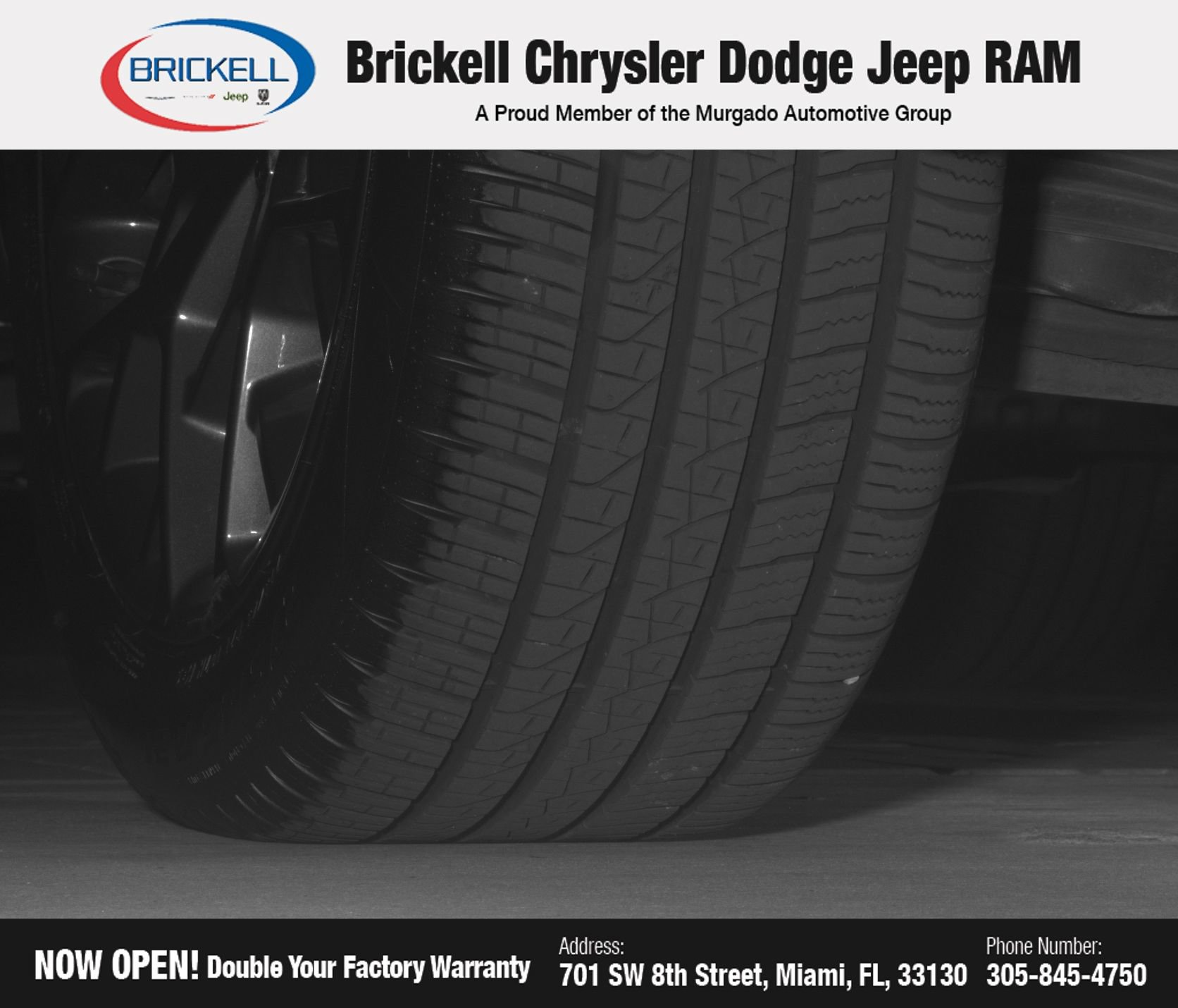 Used 2023 Jeep Grand Cherokee L Summit AWD/4WD image 15