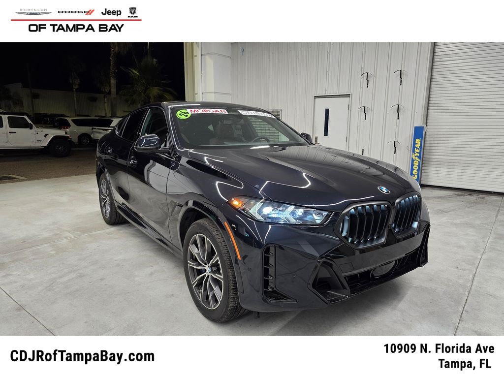 Used 2026 BMW X6 xDrive40i AWD/4WD image 1