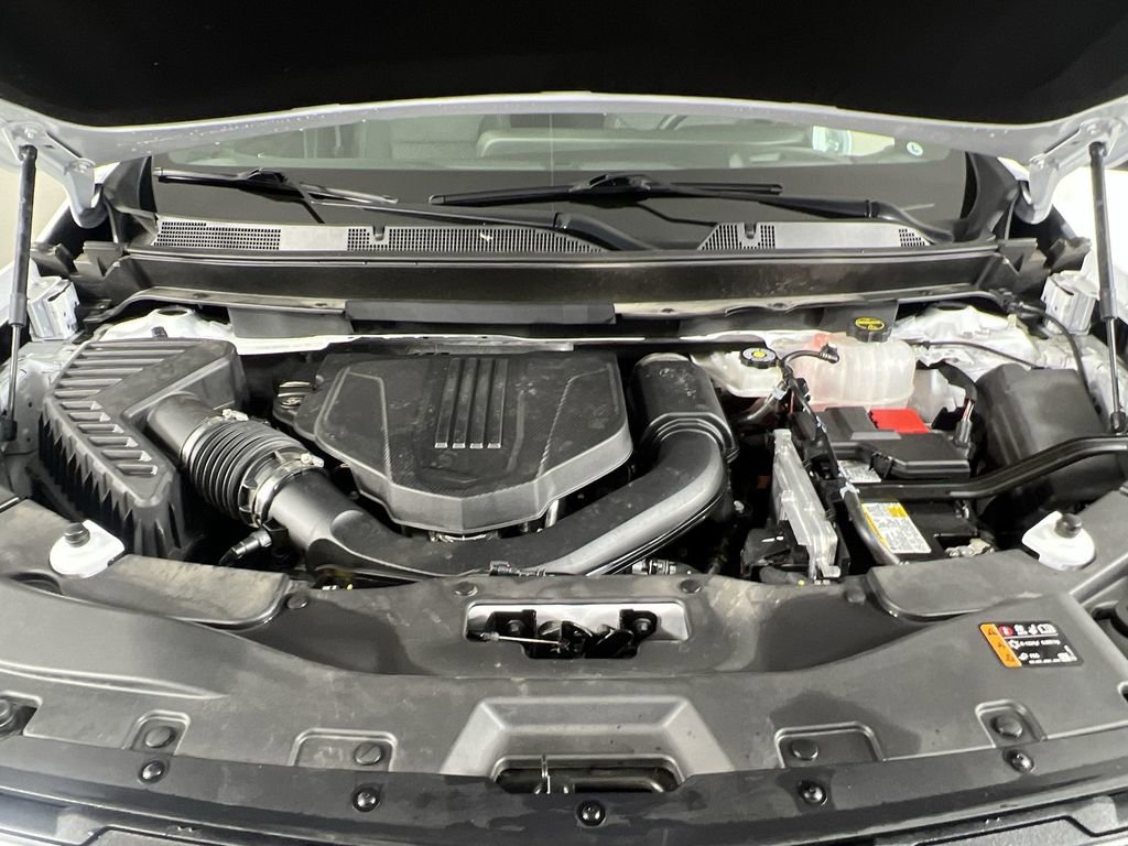 Certified 2025 Chevrolet Traverse LT w/ Sun and Wheel Package image 31