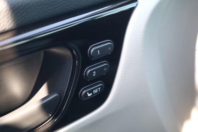 New 2026 Honda Odyssey Touring image 12