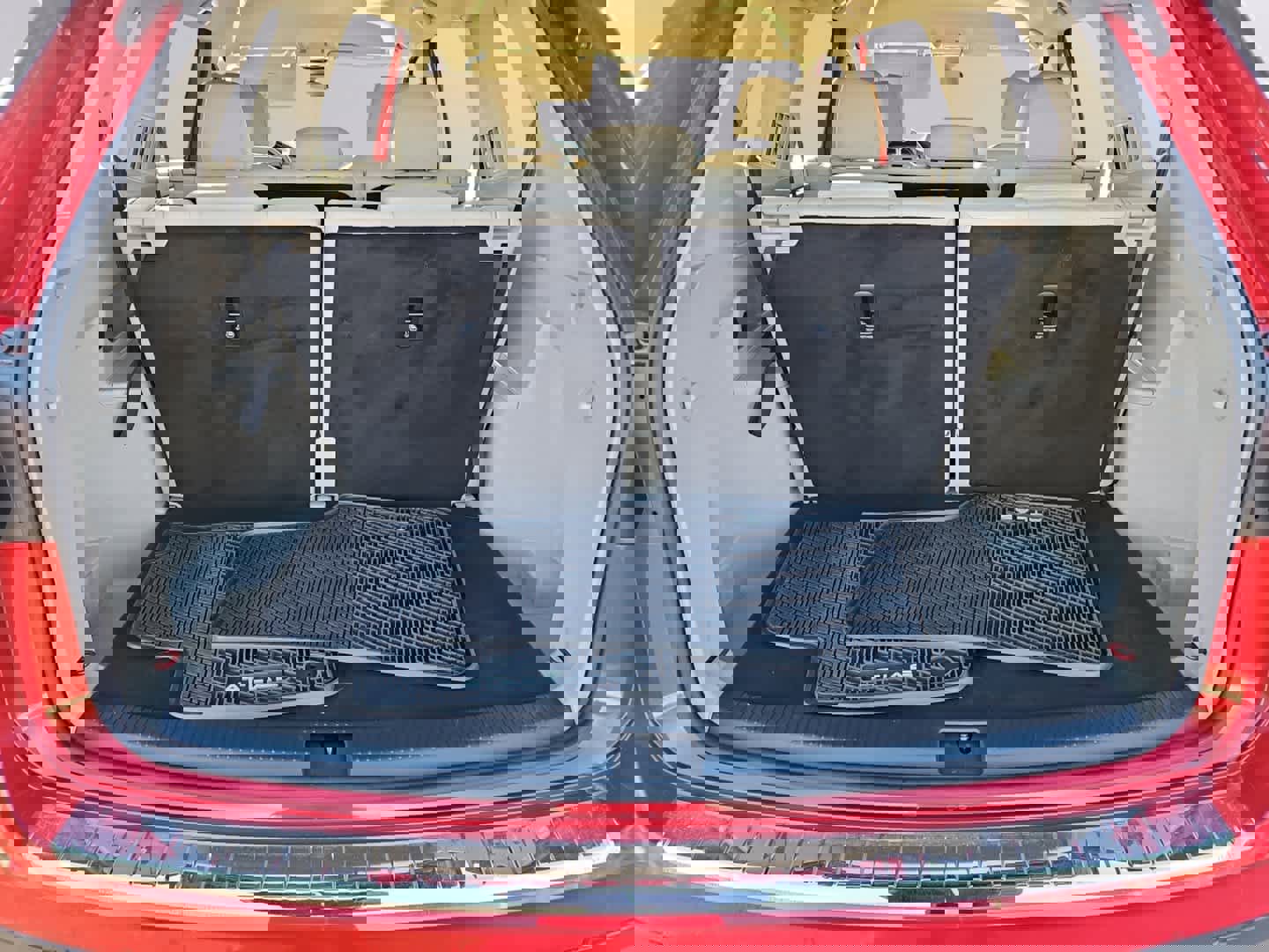 Certified 2025 Volkswagen Atlas SE image 36